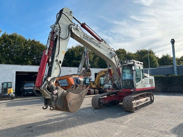 Liebherr R 934 C mit Lasersystem Kettenbagger - Telakaivukone: kuva Liebherr R 934 C mit Lasersystem Kettenbagger - Telakaivukone Liebherr R 934 C mit Lasersystem Kettenbagger - Telakaivukone: kuva Liebherr R 934 C mit Lasersystem Kettenbagger - Telakaivukone