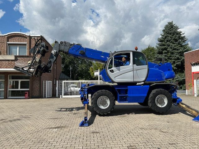 Manitou Teleskoplader MRT 2150 PRIVILEG + Palettengabel - Kurottaja: kuva Manitou Teleskoplader MRT 2150 PRIVILEG + Palettengabel - Kurottaja Manitou Teleskoplader MRT 2150 PRIVILEG + Palettengabel - Kurottaja: kuva Manitou Teleskoplader MRT 2150 PRIVILEG + Palettengabel - Kurottaja