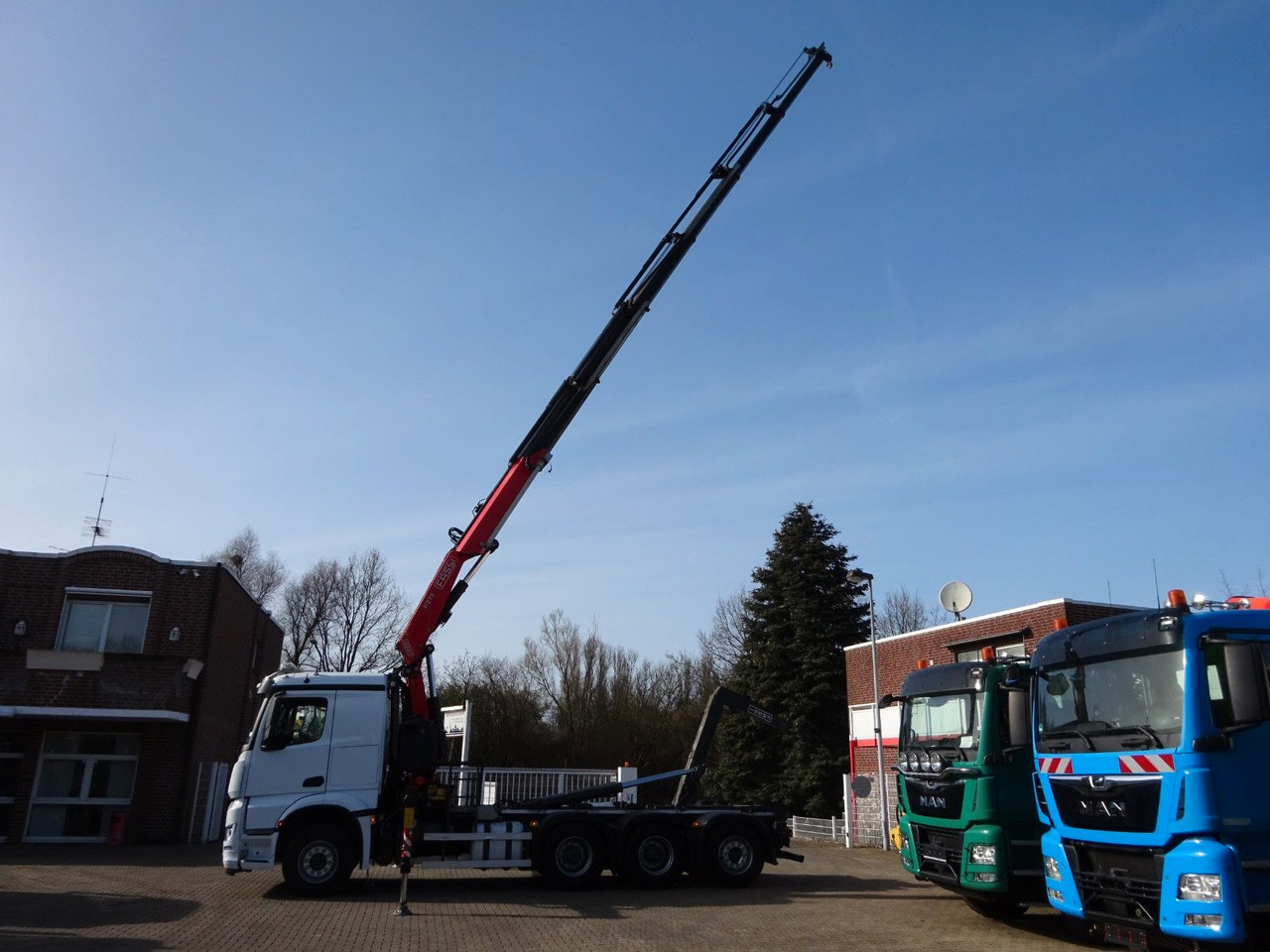 Mercedes-Benz 3248 Fassi Abroller + Fassi F275A 8x4 TRIDEM - Nosturiauto: kuva Mercedes-Benz 3248 Fassi Abroller + Fassi F275A 8x4 TRIDEM - Nosturiauto Mercedes-Benz 3248 Fassi Abroller + Fassi F275A 8x4 TRIDEM - Nosturiauto: kuva Mercedes-Benz 3248 Fassi Abroller + Fassi F275A 8x4 TRIDEM - Nosturiauto