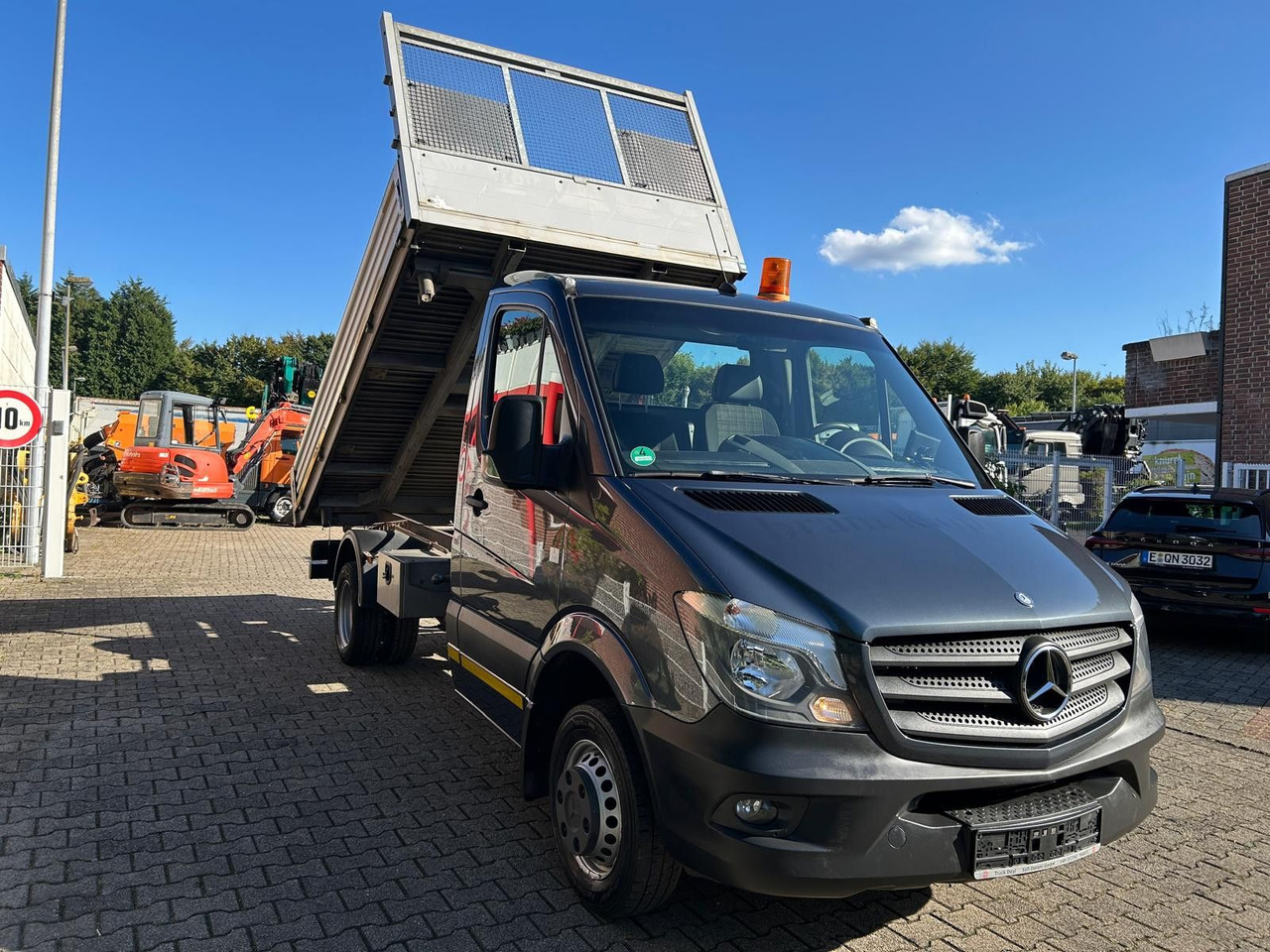 Mercedes-Benz 516CDI SPRINTER DAUTEL ALU-3SKIPPER System 2050 - Kippilava-auto: kuva Mercedes-Benz 516CDI SPRINTER DAUTEL ALU-3SKIPPER System 2050 - Kippilava-auto Mercedes-Benz 516CDI SPRINTER DAUTEL ALU-3SKIPPER System 2050 - Kippilava-auto: kuva Mercedes-Benz 516CDI SPRINTER DAUTEL ALU-3SKIPPER System 2050 - Kippilava-auto