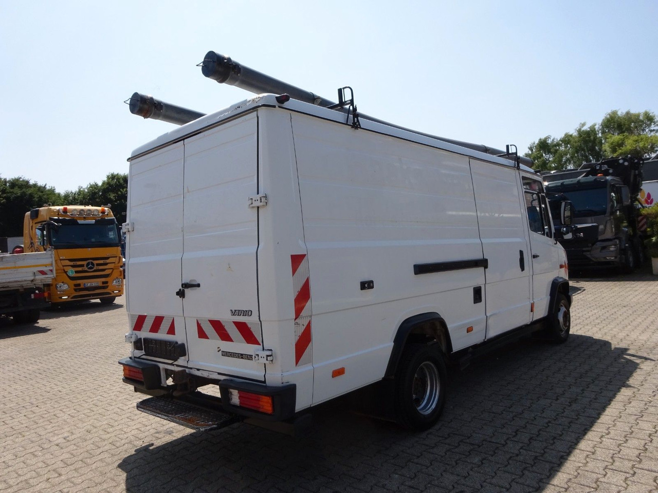Mercedes-Benz 613D Vario Kasten 4x2 - Pakettiauto: kuva Mercedes-Benz 613D Vario Kasten 4x2 - Pakettiauto Mercedes-Benz 613D Vario Kasten 4x2 - Pakettiauto: kuva Mercedes-Benz 613D Vario Kasten 4x2 - Pakettiauto