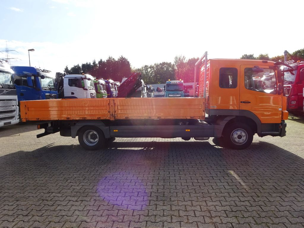 Lava-kuorma-auto Mercedes-Benz 822 Atego Pritsche Doppelkabine 4x2: kuva Lava-kuorma-auto Mercedes-Benz 822 Atego Pritsche Doppelkabine 4x2 Lava-kuorma-auto Mercedes-Benz 822 Atego Pritsche Doppelkabine 4x2: kuva Lava-kuorma-auto Mercedes-Benz 822 Atego Pritsche Doppelkabine 4x2