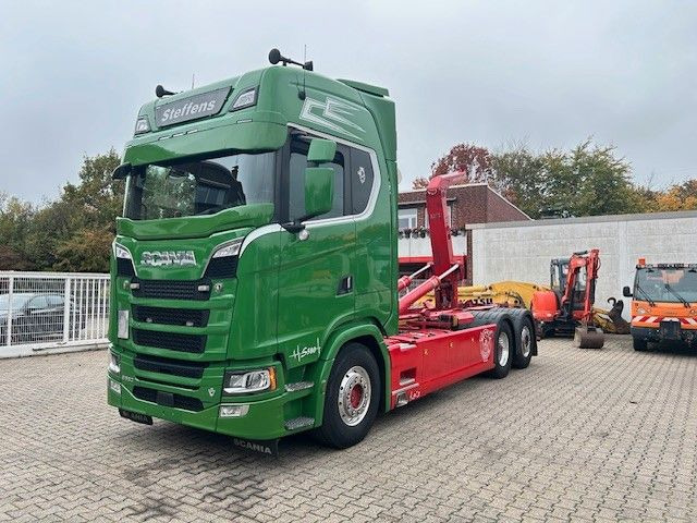 Scania S580 V8 MEILLER Abroller mit Lift+Lenkachse 6x2 - Koukkulava kuorma-auto: kuva Scania S580 V8 MEILLER Abroller mit Lift+Lenkachse 6x2 - Koukkulava kuorma-auto Scania S580 V8 MEILLER Abroller mit Lift+Lenkachse 6x2 - Koukkulava kuorma-auto: kuva Scania S580 V8 MEILLER Abroller mit Lift+Lenkachse 6x2 - Koukkulava kuorma-auto
