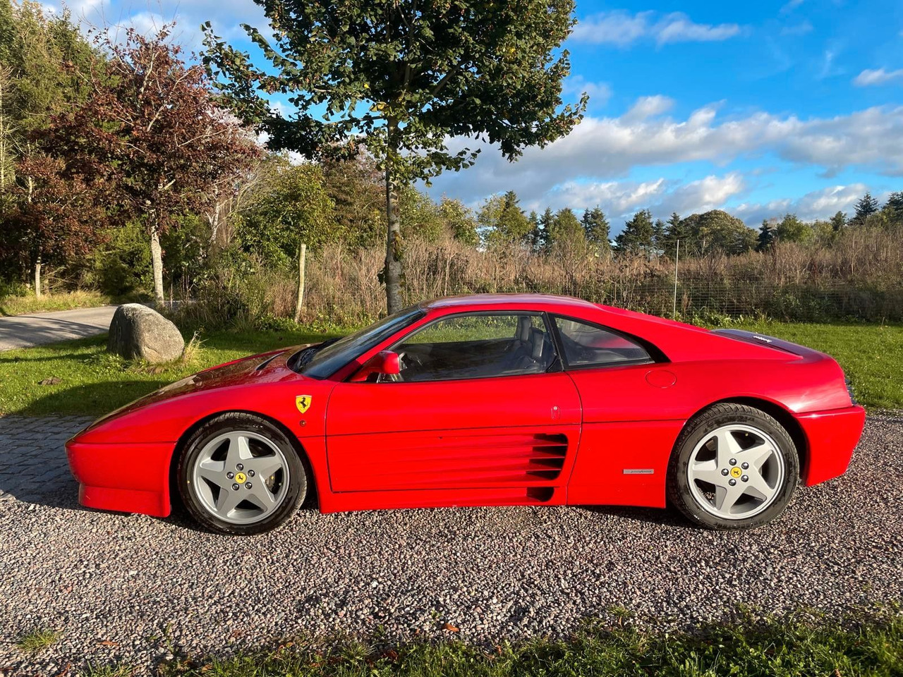 Ferrari 348 TB - Coupe: kuva Ferrari 348 TB - Coupe Ferrari 348 TB - Coupe: kuva Ferrari 348 TB - Coupe