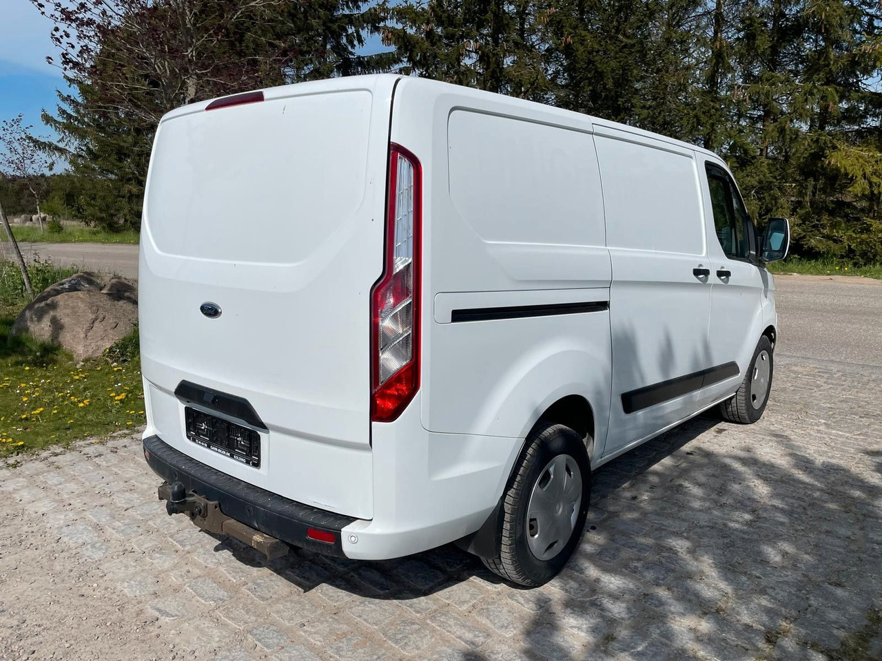 Ford Transit Custom Kasten 280 L1 Trend *NEW TUV* - Pikkubussi: kuva Ford Transit Custom Kasten 280 L1 Trend *NEW TUV* - Pikkubussi Ford Transit Custom Kasten 280 L1 Trend *NEW TUV* - Pikkubussi: kuva Ford Transit Custom Kasten 280 L1 Trend *NEW TUV* - Pikkubussi