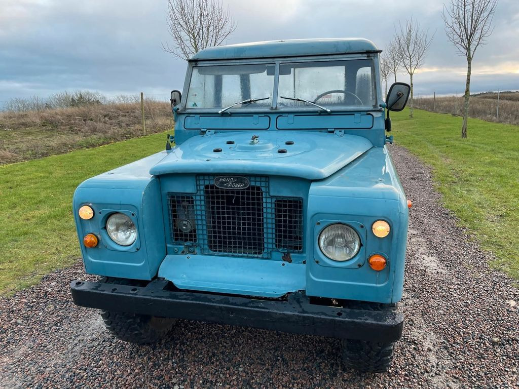 Land Rover Serie II A 109 Pickup - Maasturi/ Katumaasturi: kuva Land Rover Serie II A 109 Pickup - Maasturi/ Katumaasturi Land Rover Serie II A 109 Pickup - Maasturi/ Katumaasturi: kuva Land Rover Serie II A 109 Pickup - Maasturi/ Katumaasturi