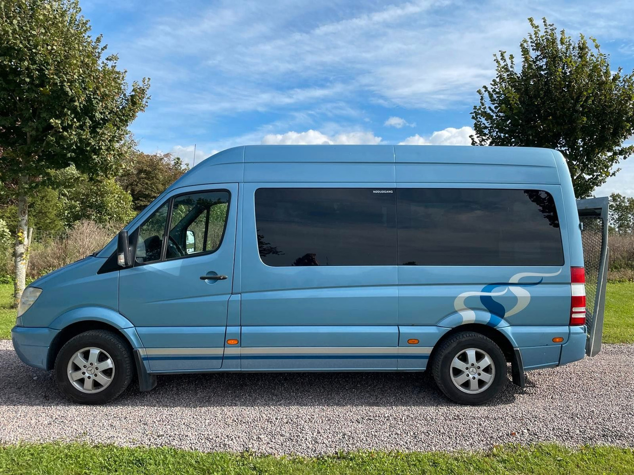 Mercedes-Benz Sprinter 316 CDI AUT * BUS ** 9 bis 11 sitze** - Pikkubussi: kuva Mercedes-Benz Sprinter 316 CDI AUT * BUS ** 9 bis 11 sitze** - Pikkubussi Mercedes-Benz Sprinter 316 CDI AUT * BUS ** 9 bis 11 sitze** - Pikkubussi: kuva Mercedes-Benz Sprinter 316 CDI AUT * BUS ** 9 bis 11 sitze** - Pikkubussi