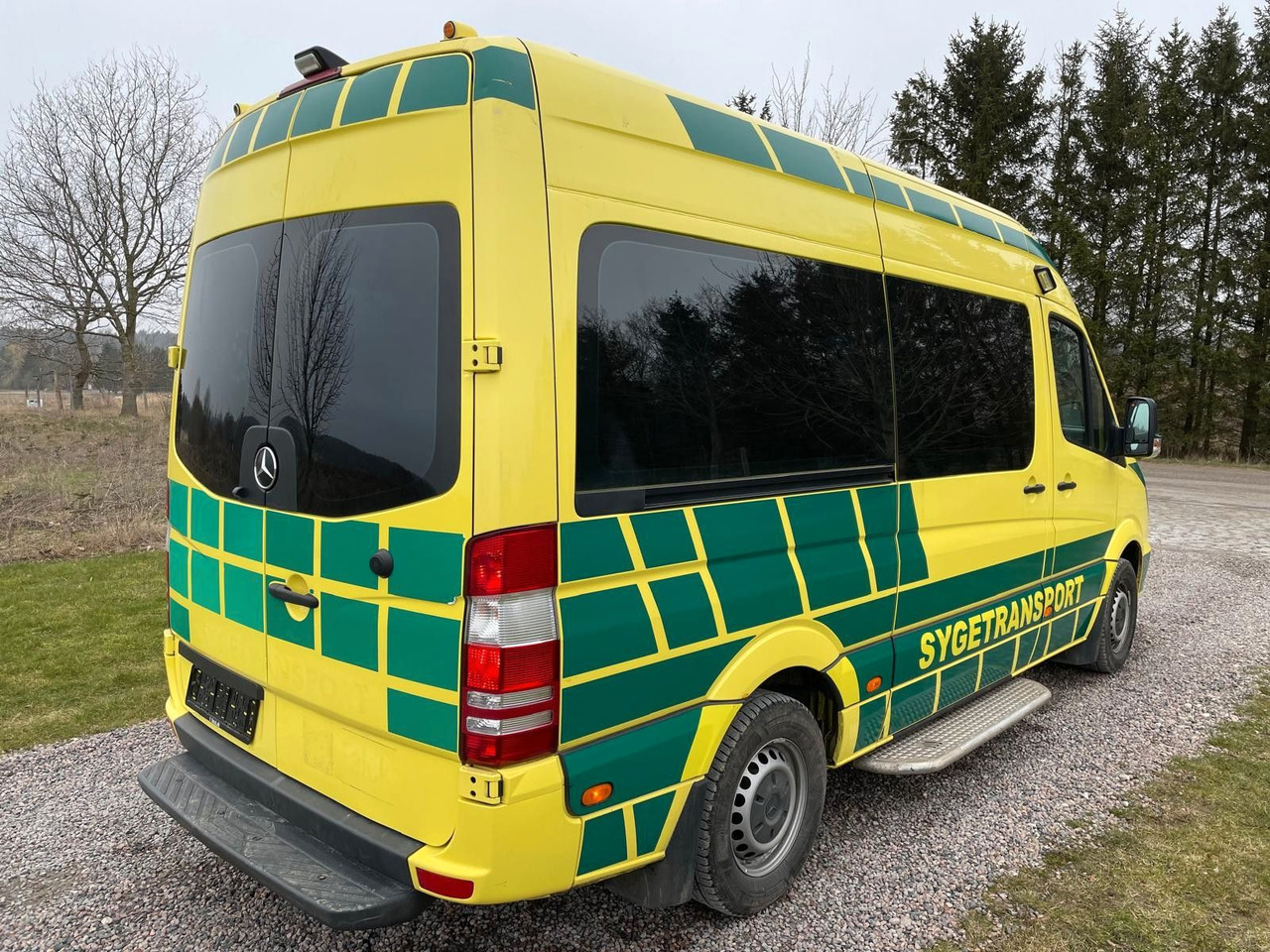 Mercedes-Benz Sprinter II Kasten 316 CDI Ambulance * - Ambulanssi: kuva Mercedes-Benz Sprinter II Kasten 316 CDI Ambulance * - Ambulanssi Mercedes-Benz Sprinter II Kasten 316 CDI Ambulance * - Ambulanssi: kuva Mercedes-Benz Sprinter II Kasten 316 CDI Ambulance * - Ambulanssi