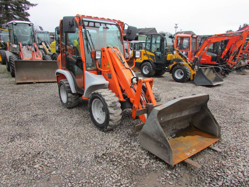 Kramer 5035 Radlader 20.500 EUR - Pyöräkuormaaja: kuva Kramer 5035 Radlader 20.500 EUR - Pyöräkuormaaja Kramer 5035 Radlader 20.500 EUR - Pyöräkuormaaja: kuva Kramer 5035 Radlader 20.500 EUR - Pyöräkuormaaja