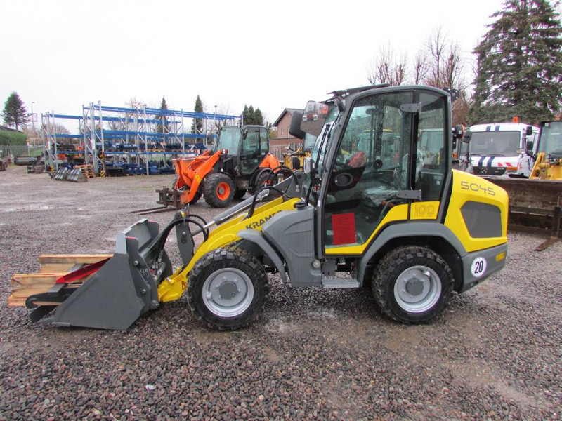 Kramer 5045 Classic Radlader 43.500 EUR - Pyöräkuormaaja: kuva Kramer 5045 Classic Radlader 43.500 EUR - Pyöräkuormaaja Kramer 5045 Classic Radlader 43.500 EUR - Pyöräkuormaaja: kuva Kramer 5045 Classic Radlader 43.500 EUR - Pyöräkuormaaja