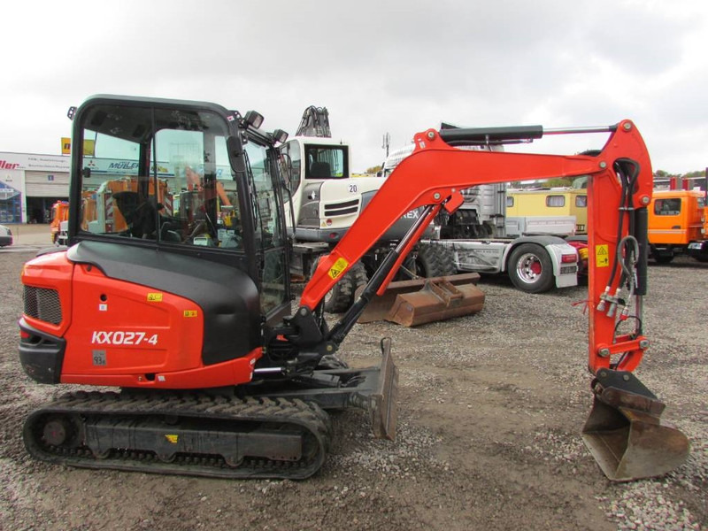 Kubota KX 027-4 HI Minibagger 31.000 EUR - Minikuormaaja: kuva Kubota KX 027-4 HI Minibagger 31.000 EUR - Minikuormaaja Kubota KX 027-4 HI Minibagger 31.000 EUR - Minikuormaaja: kuva Kubota KX 027-4 HI Minibagger 31.000 EUR - Minikuormaaja