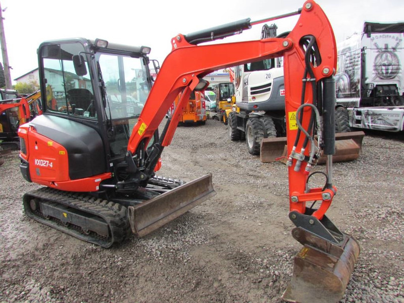 Kubota KX 027-4 HI Minibagger 31.000 EUR - Minikuormaaja: kuva Kubota KX 027-4 HI Minibagger 31.000 EUR - Minikuormaaja Kubota KX 027-4 HI Minibagger 31.000 EUR - Minikuormaaja: kuva Kubota KX 027-4 HI Minibagger 31.000 EUR - Minikuormaaja