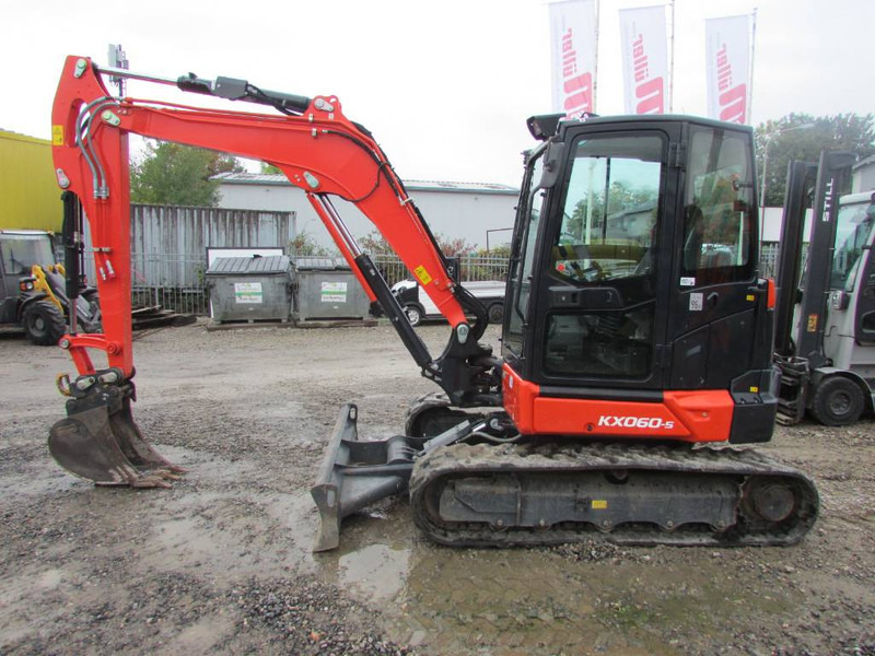 Kubota KX 060-5 Minibagger 48.000 EUR - Minikuormaaja: kuva Kubota KX 060-5 Minibagger 48.000 EUR - Minikuormaaja Kubota KX 060-5 Minibagger 48.000 EUR - Minikuormaaja: kuva Kubota KX 060-5 Minibagger 48.000 EUR - Minikuormaaja
