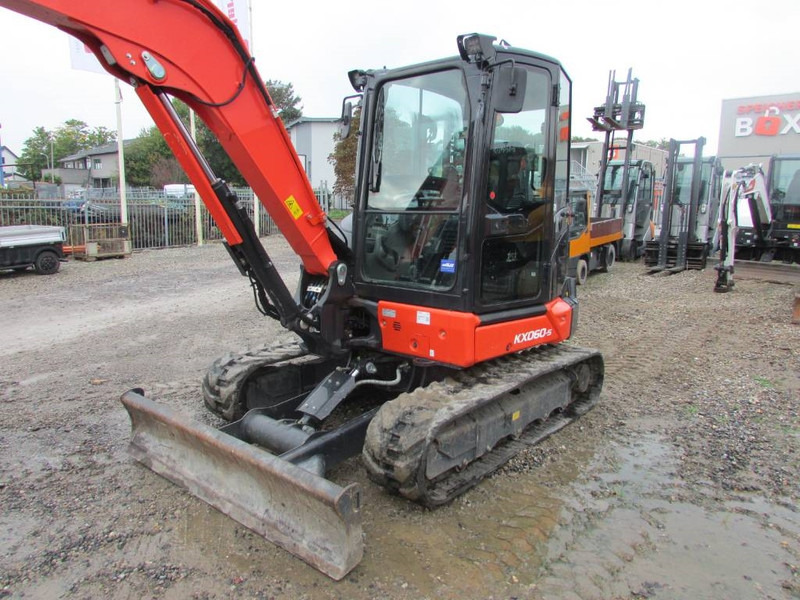 Kubota KX 060-5 Minibagger 49.000 EUR - Minikuormaaja: kuva Kubota KX 060-5 Minibagger 49.000 EUR - Minikuormaaja Kubota KX 060-5 Minibagger 49.000 EUR - Minikuormaaja: kuva Kubota KX 060-5 Minibagger 49.000 EUR - Minikuormaaja