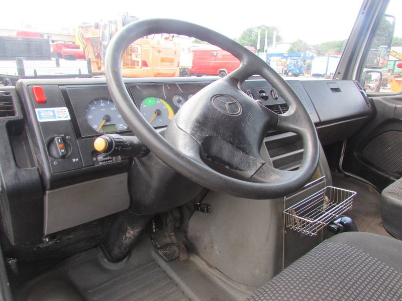 Pakettiauto Mercedes-Benz 813 D Vario Kastenwagen: kuva Pakettiauto Mercedes-Benz 813 D Vario Kastenwagen Pakettiauto Mercedes-Benz 813 D Vario Kastenwagen: kuva Pakettiauto Mercedes-Benz 813 D Vario Kastenwagen