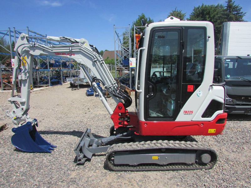 Uusi Minikuormaaja Takeuchi TB 225 Minibagger 42.500 EUR: kuva Uusi Minikuormaaja Takeuchi TB 225 Minibagger 42.500 EUR