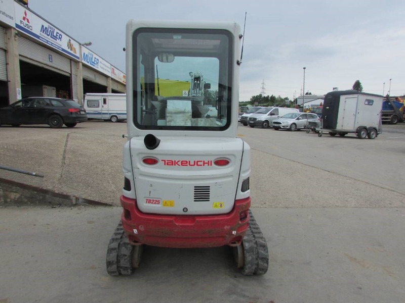 Takeuchi TB225 V3 Minibagger 32.000 EUR net - Minikuormaaja: kuva Takeuchi TB225 V3 Minibagger 32.000 EUR net - Minikuormaaja Takeuchi TB225 V3 Minibagger 32.000 EUR net - Minikuormaaja: kuva Takeuchi TB225 V3 Minibagger 32.000 EUR net - Minikuormaaja