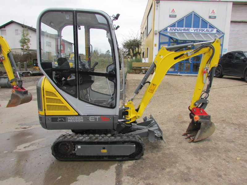WACKER NEUSON ET 16 Minibagger 22.500 EUR hydr. Schnellwechsler - Minikuormaaja: kuva WACKER NEUSON ET 16 Minibagger 22.500 EUR hydr. Schnellwechsler - Minikuormaaja WACKER NEUSON ET 16 Minibagger 22.500 EUR hydr. Schnellwechsler - Minikuormaaja: kuva WACKER NEUSON ET 16 Minibagger 22.500 EUR hydr. Schnellwechsler - Minikuormaaja