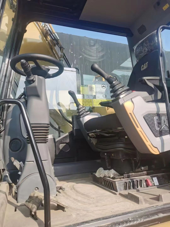 CATERPILLAR M315GC - Pyöräalustainen kaivinkone: kuva CATERPILLAR M315GC - Pyöräalustainen kaivinkone CATERPILLAR M315GC - Pyöräalustainen kaivinkone: kuva CATERPILLAR M315GC - Pyöräalustainen kaivinkone