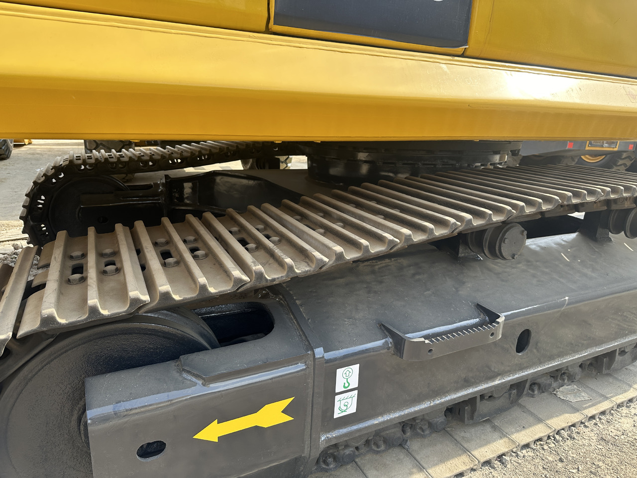 KOMATSU PC360 - Telakaivukone: kuva KOMATSU PC360 - Telakaivukone KOMATSU PC360 - Telakaivukone: kuva KOMATSU PC360 - Telakaivukone
