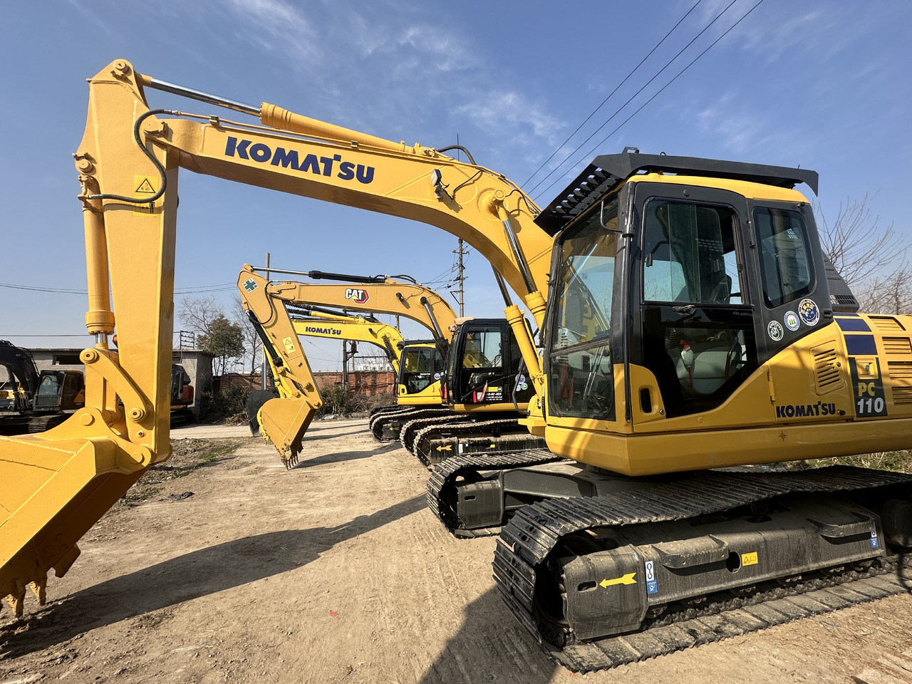Komatsu PC110 - Telakaivukone: kuva Komatsu PC110 - Telakaivukone Komatsu PC110 - Telakaivukone: kuva Komatsu PC110 - Telakaivukone