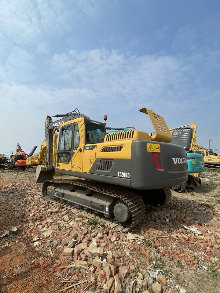 VOLVO EC200D - Telakaivukone: kuva VOLVO EC200D - Telakaivukone VOLVO EC200D - Telakaivukone: kuva VOLVO EC200D - Telakaivukone