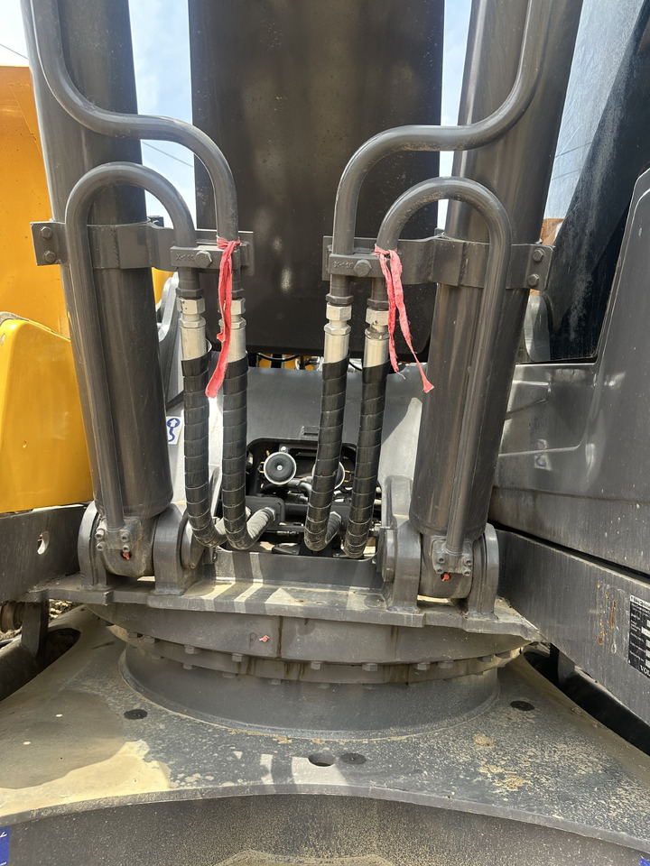 Telakaivukone VOLVO EC250D: kuva Telakaivukone VOLVO EC250D