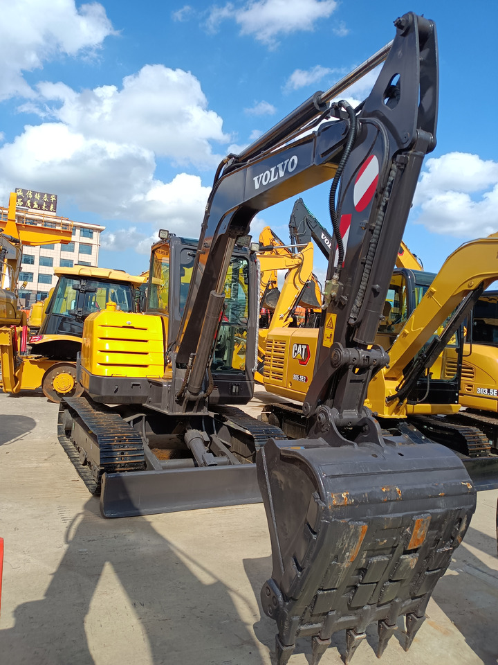 Volvo EC 60 D - Telakaivukone: kuva Volvo EC 60 D - Telakaivukone Volvo EC 60 D - Telakaivukone: kuva Volvo EC 60 D - Telakaivukone