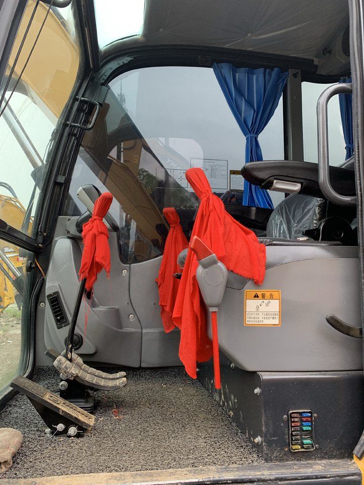 XCMG XE 85DA - Minikuormaaja: kuva XCMG XE 85DA - Minikuormaaja XCMG XE 85DA - Minikuormaaja: kuva XCMG XE 85DA - Minikuormaaja