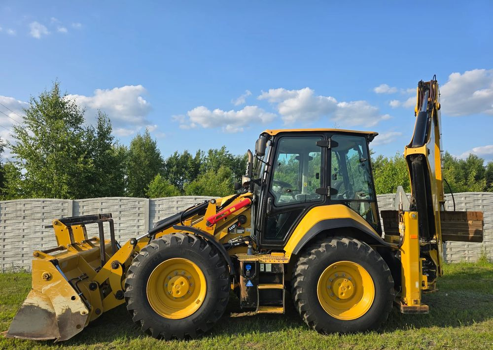 Caterpillar - Kaivuri-trukki: kuva Caterpillar - Kaivuri-trukki Caterpillar - Kaivuri-trukki: kuva Caterpillar - Kaivuri-trukki