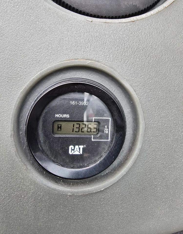 Caterpillar - Kaivuri-trukki: kuva Caterpillar - Kaivuri-trukki Caterpillar - Kaivuri-trukki: kuva Caterpillar - Kaivuri-trukki