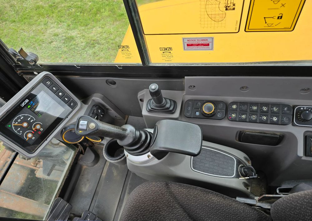 JCB - Telakaivukone: kuva JCB - Telakaivukone JCB - Telakaivukone: kuva JCB - Telakaivukone