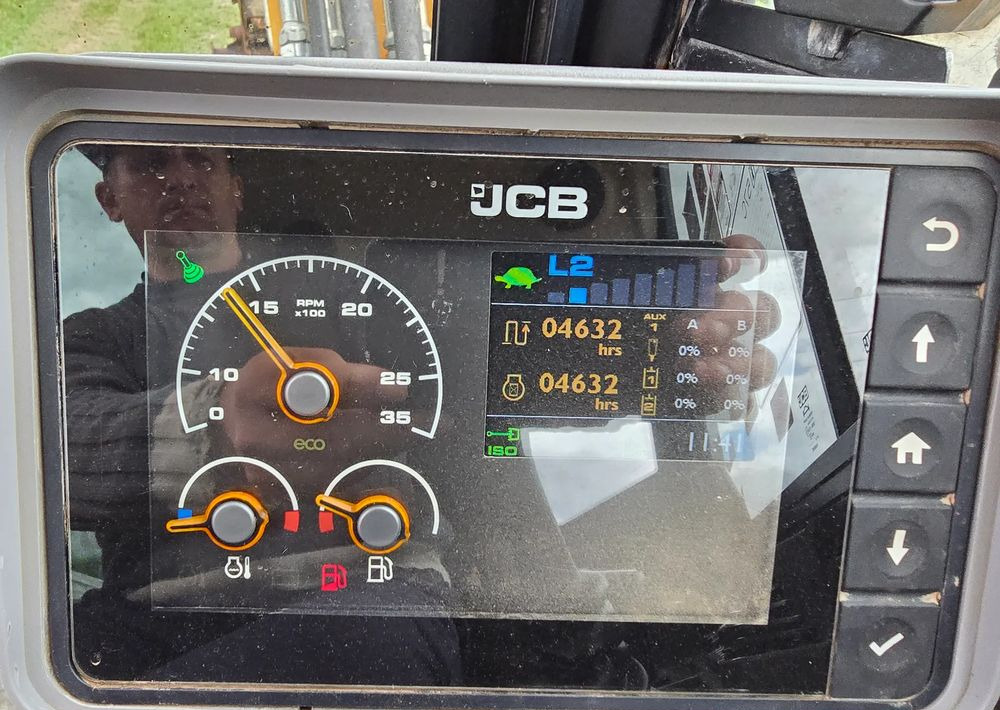 JCB - Telakaivukone: kuva JCB - Telakaivukone JCB - Telakaivukone: kuva JCB - Telakaivukone