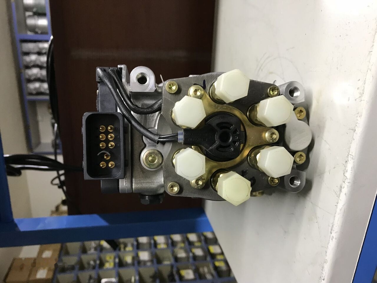 Bosch 2018 51965010612 MAN - Polttoainepumppu - Kuorma-auto: kuva Bosch 2018 51965010612 MAN - Polttoainepumppu - Kuorma-auto Bosch 2018 51965010612 MAN - Polttoainepumppu - Kuorma-auto: kuva Bosch 2018 51965010612 MAN - Polttoainepumppu - Kuorma-auto