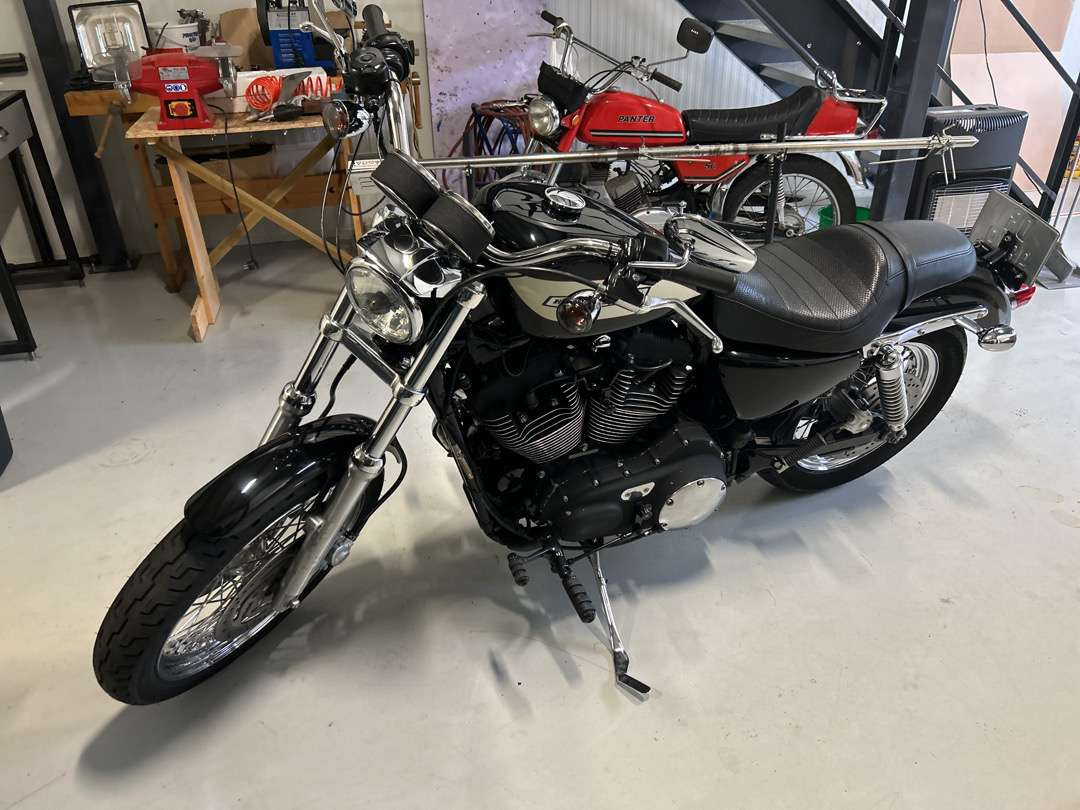 2006 Harley-Davidson XL Sportster 1200 Roadster - Moottoripyörän perävaunu: kuva 2006 Harley-Davidson XL Sportster 1200 Roadster - Moottoripyörän perävaunu 2006 Harley-Davidson XL Sportster 1200 Roadster - Moottoripyörän perävaunu: kuva 2006 Harley-Davidson XL Sportster 1200 Roadster - Moottoripyörän perävaunu