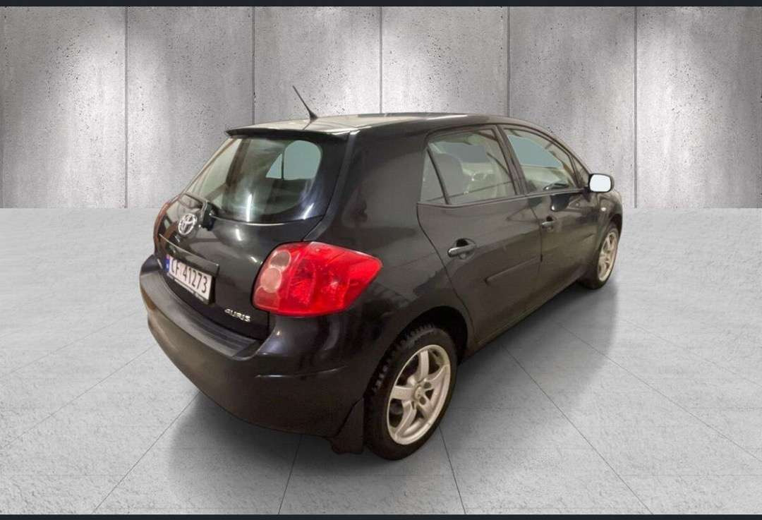 2007 Toyota Auris - Henkilöauto: kuva 2007 Toyota Auris - Henkilöauto 2007 Toyota Auris - Henkilöauto: kuva 2007 Toyota Auris - Henkilöauto