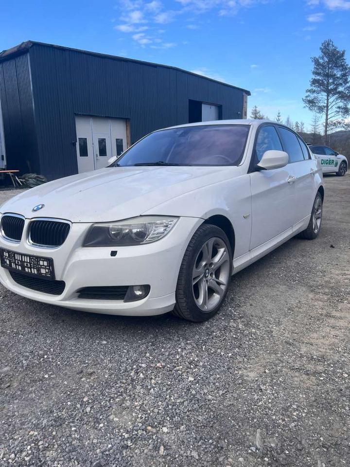 2009 BMW 316i Facelift (se mangellapp) - rep.-objekt - Sedan: kuva 2009 BMW 316i Facelift (se mangellapp) - rep.-objekt - Sedan 2009 BMW 316i Facelift (se mangellapp) - rep.-objekt - Sedan: kuva 2009 BMW 316i Facelift (se mangellapp) - rep.-objekt - Sedan