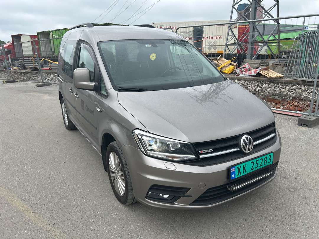 2016 Volkswagen VOLKSWAGEN CADDY EU-godkjent - Pieni pakettiauto: kuva 2016 Volkswagen VOLKSWAGEN CADDY EU-godkjent - Pieni pakettiauto 2016 Volkswagen VOLKSWAGEN CADDY EU-godkjent - Pieni pakettiauto: kuva 2016 Volkswagen VOLKSWAGEN CADDY EU-godkjent - Pieni pakettiauto