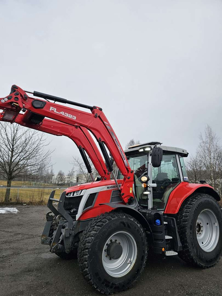 2022 Massey Ferguson 6S.165 - Traktori: kuva 2022 Massey Ferguson 6S.165 - Traktori 2022 Massey Ferguson 6S.165 - Traktori: kuva 2022 Massey Ferguson 6S.165 - Traktori