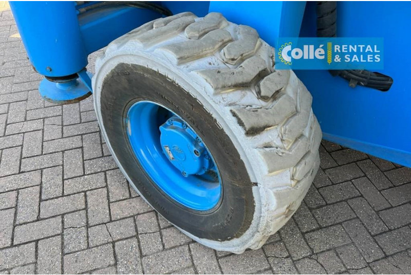Leasing Holland lift M 250 DL 27 | 2003 Holland lift M 250 DL 27 | 2003: kuva Leasing Holland lift M 250 DL 27 | 2003 Holland lift M 250 DL 27 | 2003