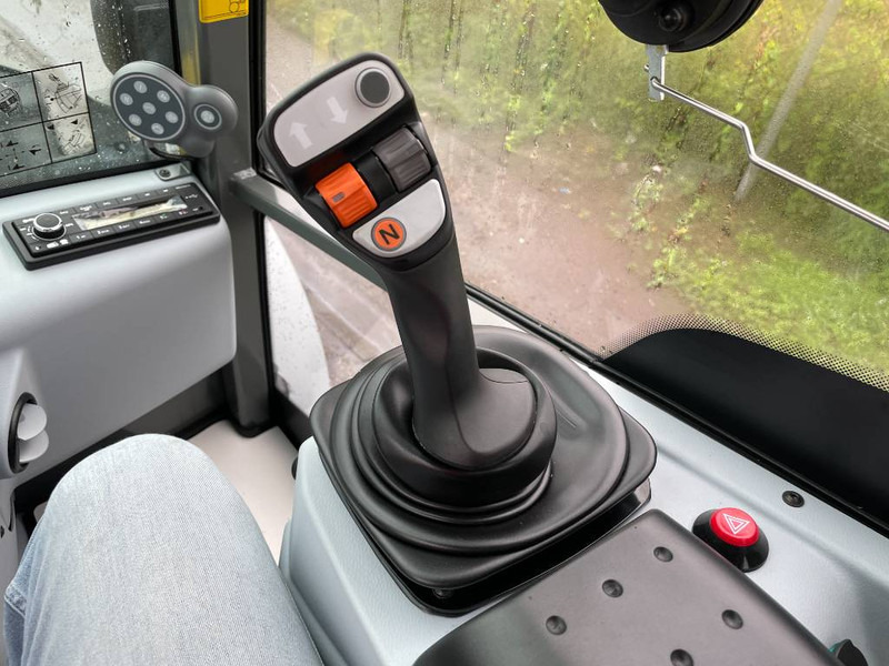 Pyöräkuormaaja Kramer 5065: kuva Pyöräkuormaaja Kramer 5065