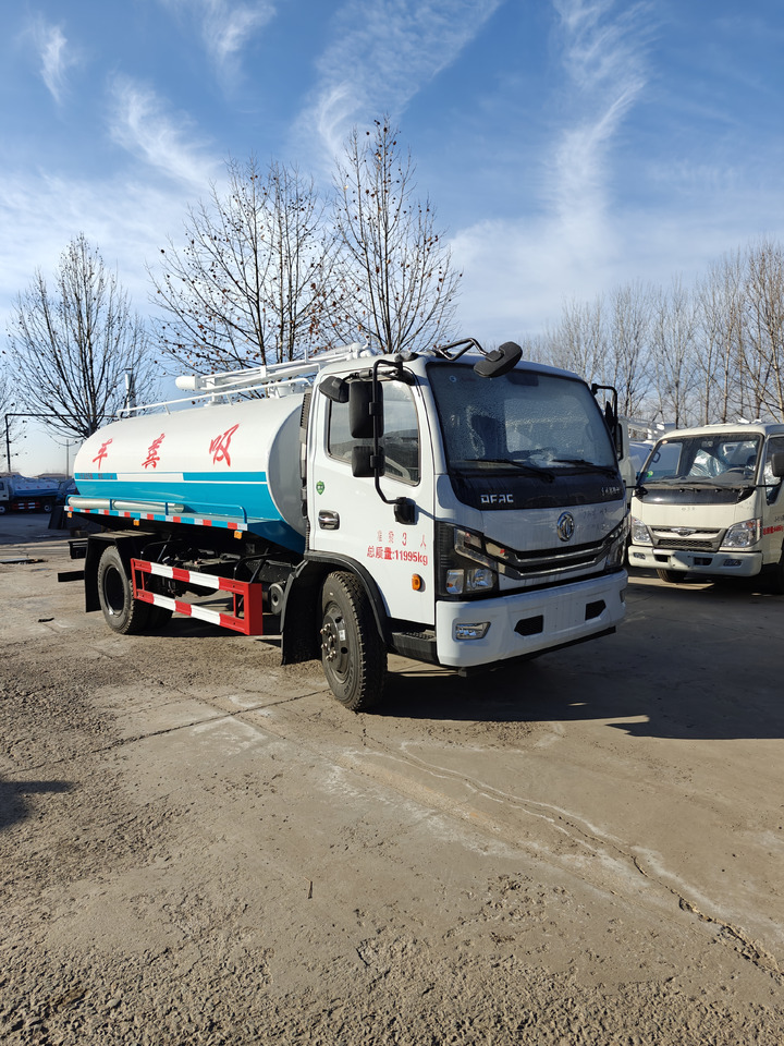 DONGFENG - Säiliöauto: kuva DONGFENG - Säiliöauto DONGFENG - Säiliöauto: kuva DONGFENG - Säiliöauto