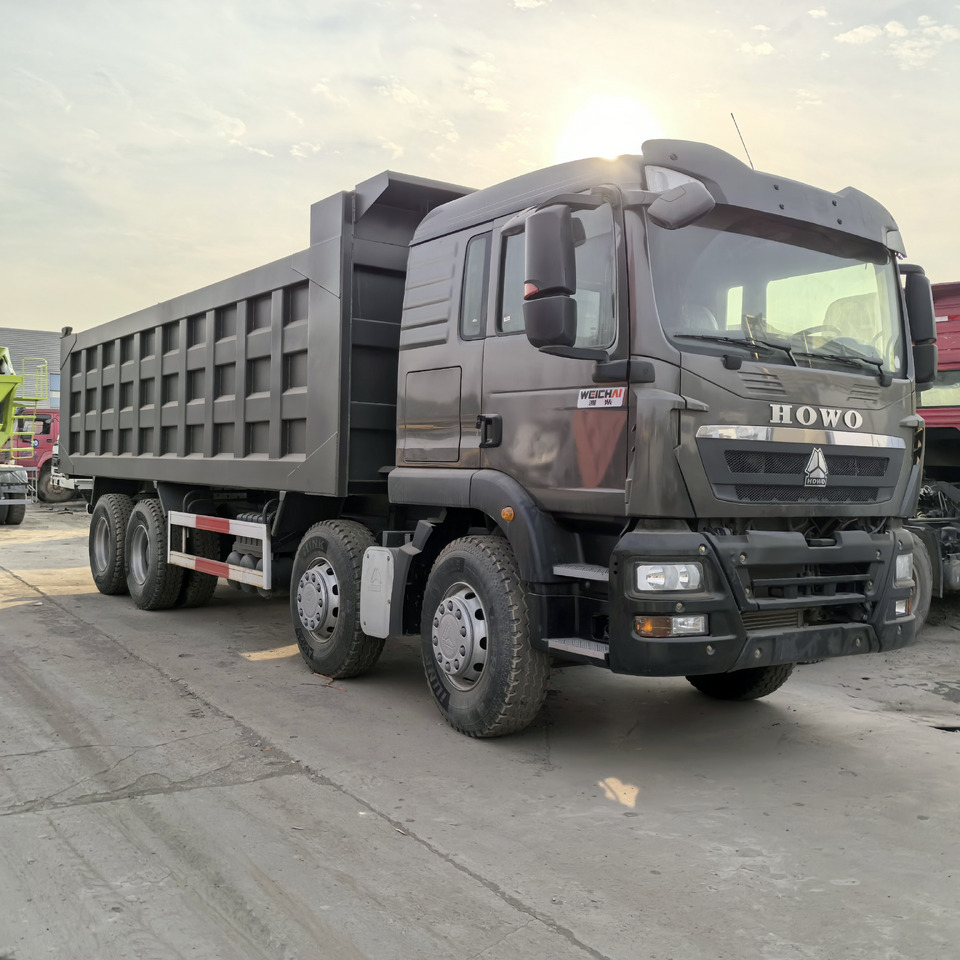 HOWO - Kippiauto kuorma-auto: kuva HOWO - Kippiauto kuorma-auto HOWO - Kippiauto kuorma-auto: kuva HOWO - Kippiauto kuorma-auto