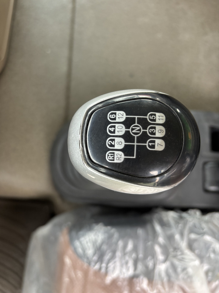SINOTRUCK HOWO - Kippiauto kuorma-auto: kuva SINOTRUCK HOWO - Kippiauto kuorma-auto SINOTRUCK HOWO - Kippiauto kuorma-auto: kuva SINOTRUCK HOWO - Kippiauto kuorma-auto