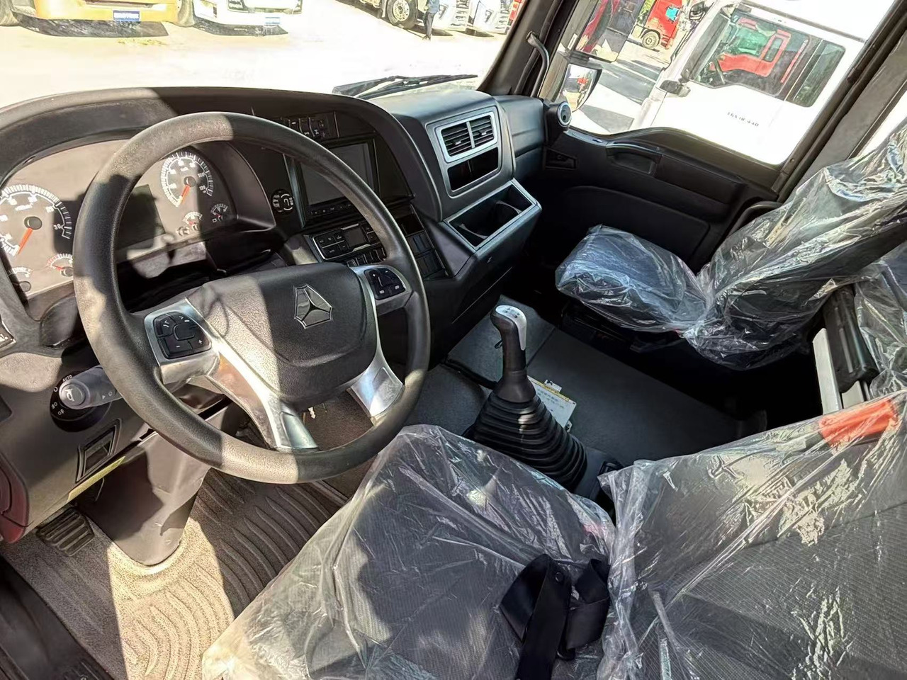 DAYUN V9 - Vetopöytäauto: kuva DAYUN V9 - Vetopöytäauto DAYUN V9 - Vetopöytäauto: kuva DAYUN V9 - Vetopöytäauto