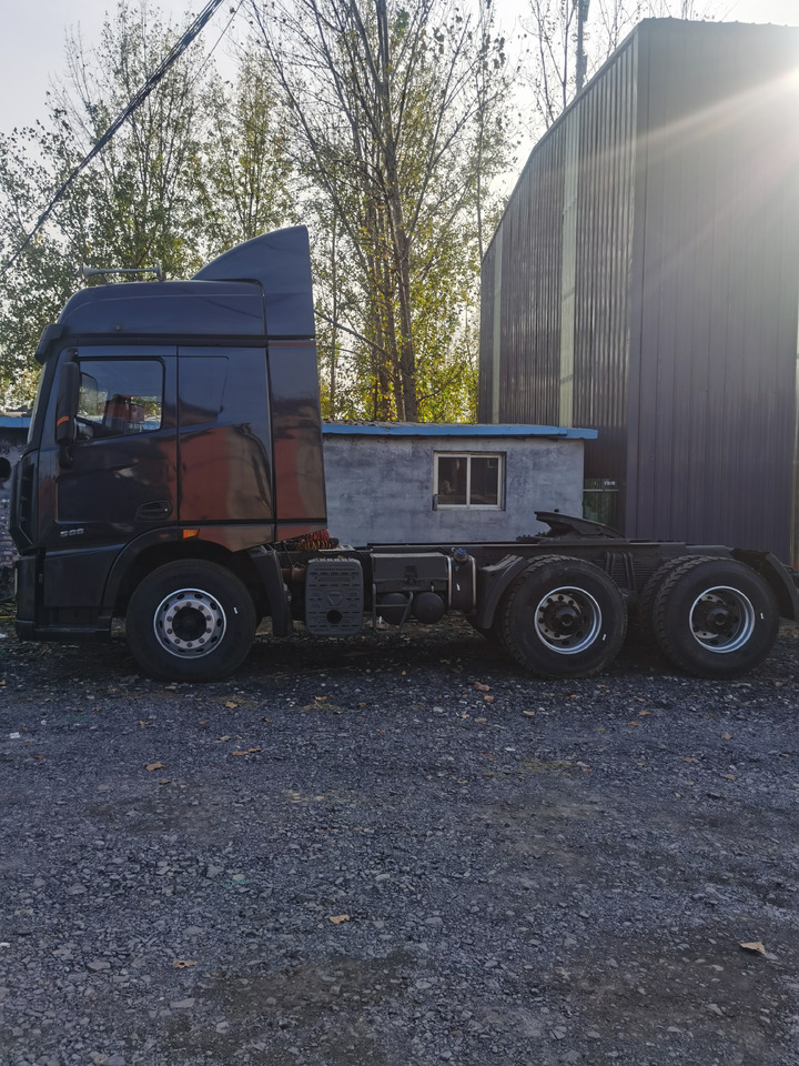 HANVAN G7 - Vetopöytäauto: kuva HANVAN G7 - Vetopöytäauto HANVAN G7 - Vetopöytäauto: kuva HANVAN G7 - Vetopöytäauto