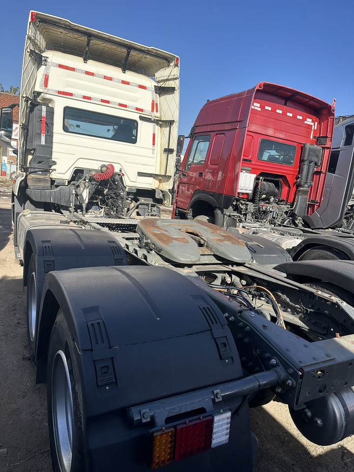 HOHAN  - Vetopöytäauto: kuva HOHAN  - Vetopöytäauto HOHAN  - Vetopöytäauto: kuva HOHAN  - Vetopöytäauto