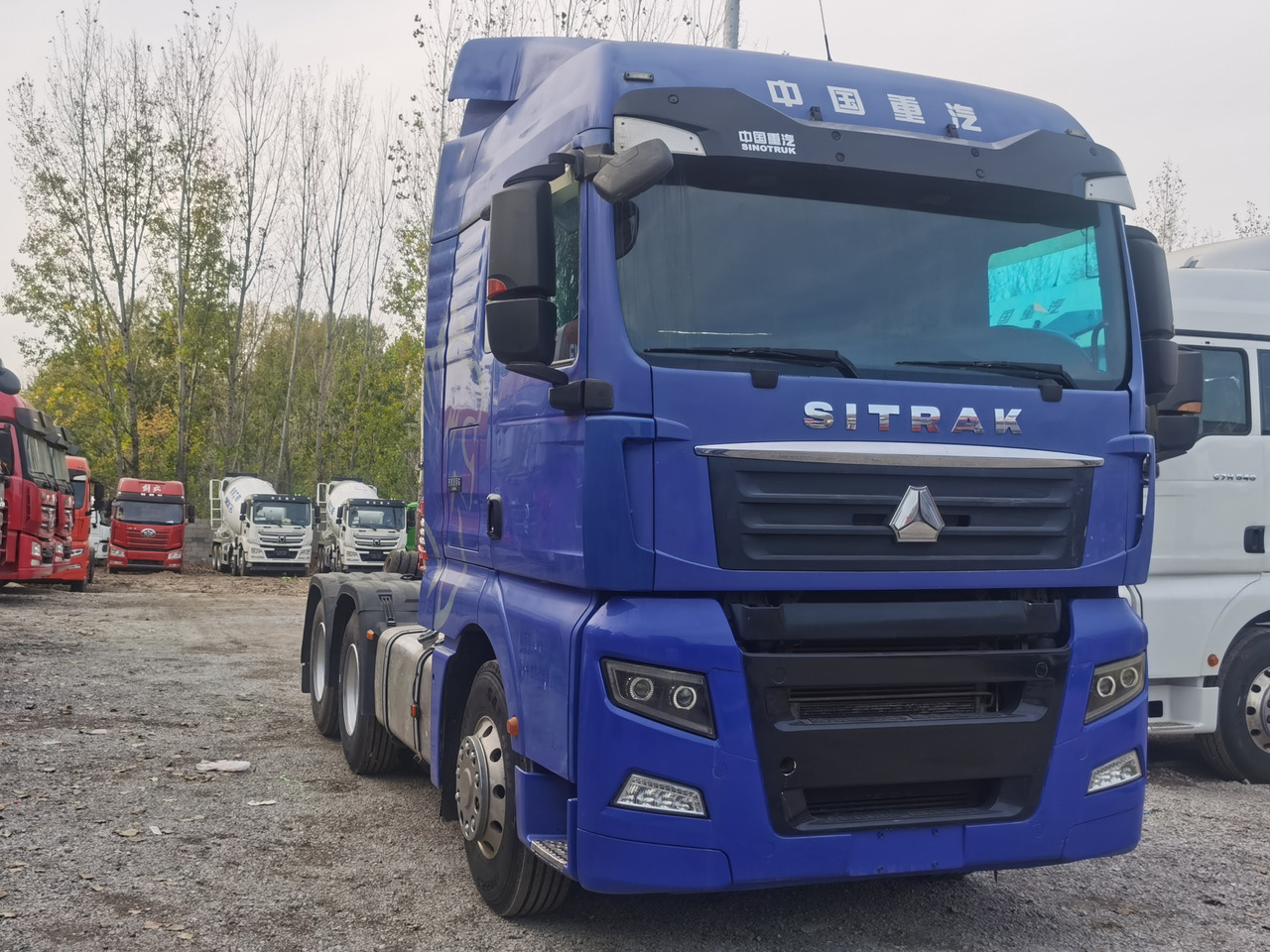 SITRACK HOWO - Vetopöytäauto: kuva SITRACK HOWO - Vetopöytäauto SITRACK HOWO - Vetopöytäauto: kuva SITRACK HOWO - Vetopöytäauto