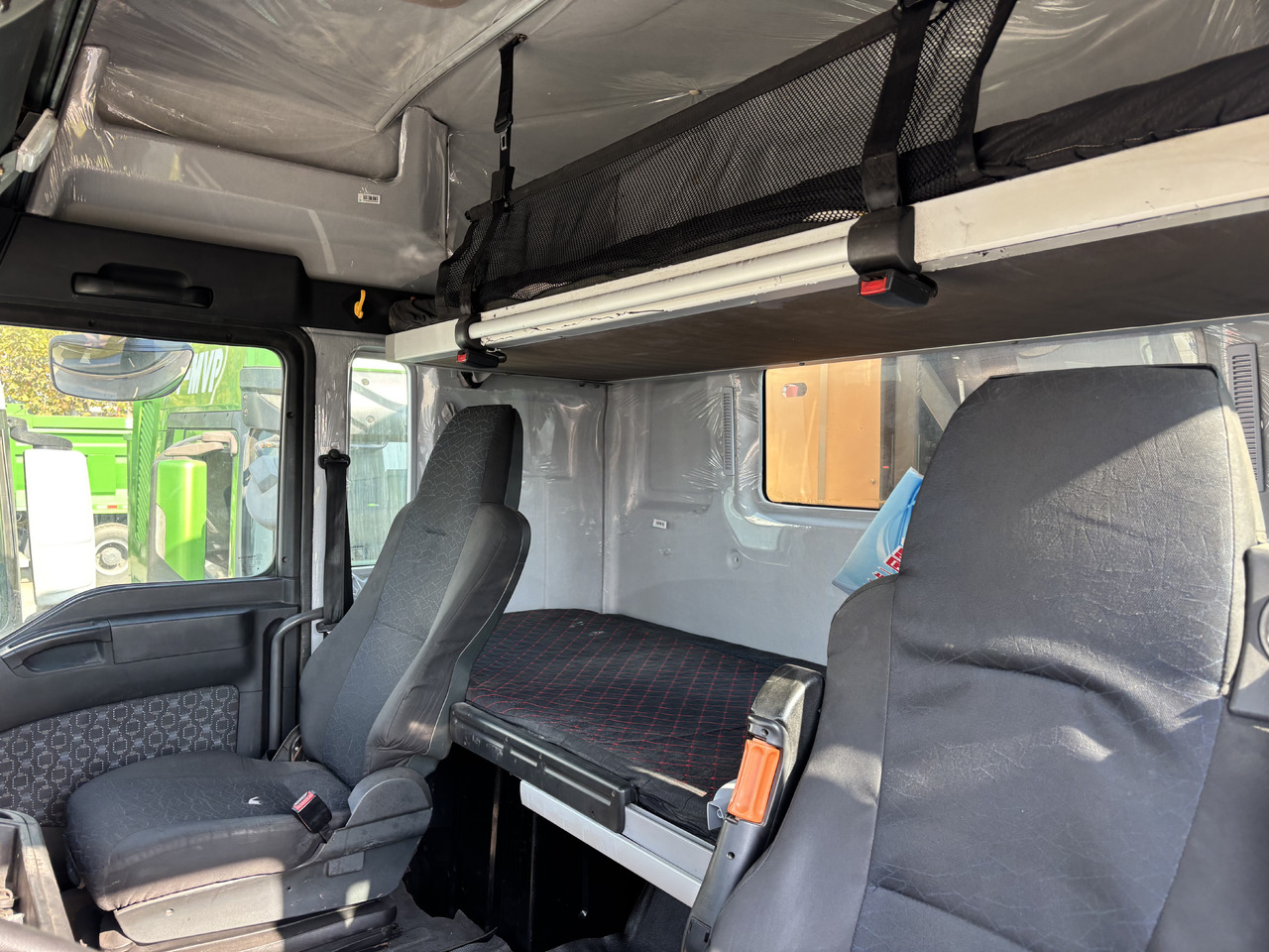 SITRAK C7H - Vetopöytäauto: kuva SITRAK C7H - Vetopöytäauto SITRAK C7H - Vetopöytäauto: kuva SITRAK C7H - Vetopöytäauto