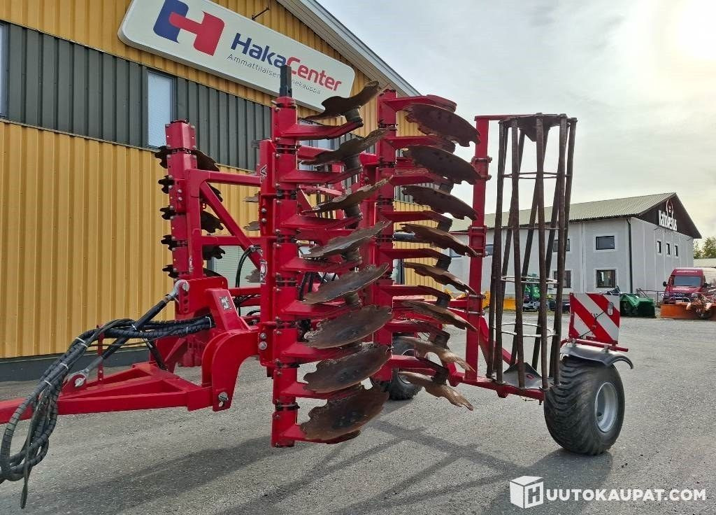 Alfa H4.0 trailed disc harrow. 2020, Kempele - Lautasäes: kuva Alfa H4.0 trailed disc harrow. 2020, Kempele - Lautasäes Alfa H4.0 trailed disc harrow. 2020, Kempele - Lautasäes: kuva Alfa H4.0 trailed disc harrow. 2020, Kempele - Lautasäes